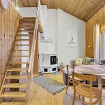 Apartmán Kurrentupa - 50m To Pyhaejaervi & Private Sauna